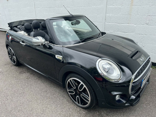 MINI Convertible  2.0 Cooper S Auto Euro 6 (s/s) 2dr