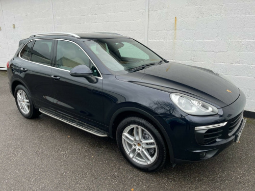 Porsche Cayenne  3.0 TD V6 TiptronicS 4WD Euro 6 (s/s) 5dr