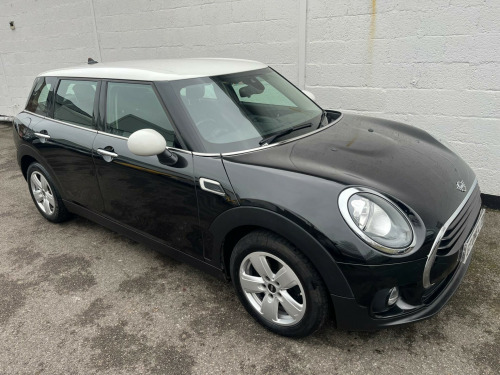 MINI Clubman  1.5 Cooper Classic Euro 6 (s/s) 6dr