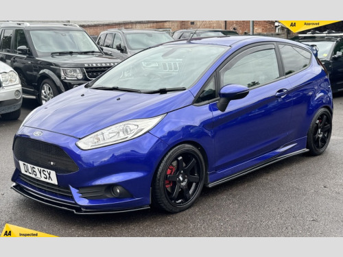 Ford Fiesta  1.6T EcoBoost ST-3 Hatchback 3dr Petrol Manual Euro 6 (182 ps)