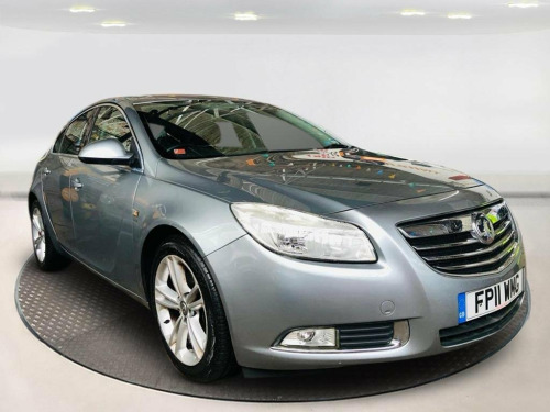 Vauxhall Insignia  2.0 CDTi SRi Nav 1 OWNER AUTOMATIC