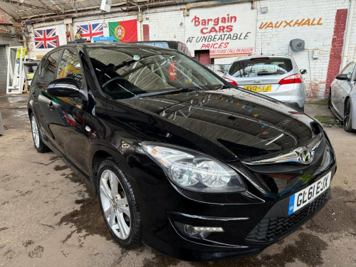 Hyundai i30  1.6 CRDi Premium AUTOMATIC DIESEL FULL SERVICE HISTORY