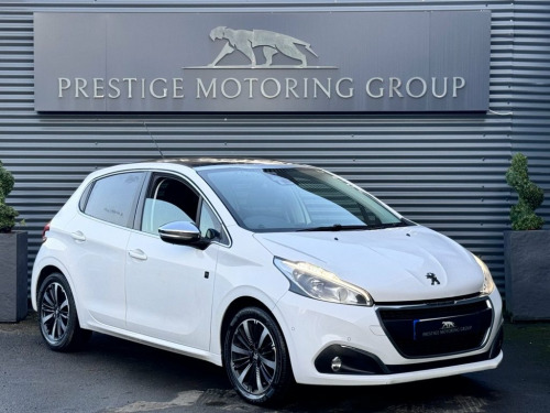 Peugeot 208  1.2 PureTech Tech Edition Hatchback 5dr Petrol Man