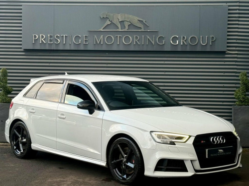 Audi S3  2.0 TFSI Black Edition Sportback S Tronic quattro  