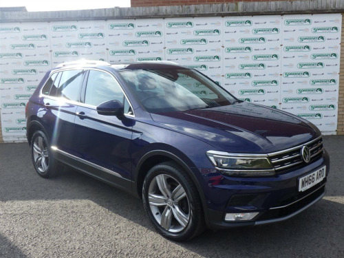 Volkswagen Tiguan  2.0 TDI BlueMotion Tech SEL DSG 4Motion Euro 6 (s/s) 5dr