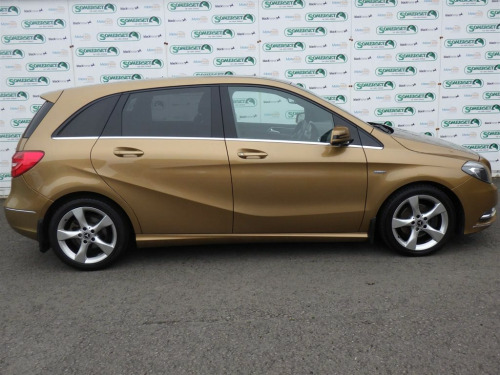 Mercedes-Benz B-Class  1.8 BlueEfficiency Sport Euro 5 (s/s) 5dr