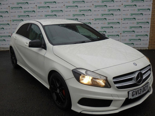 Mercedes-Benz A-Class  1.5 BlueEfficiency AMG Sport Euro 5 (s/s) 5dr