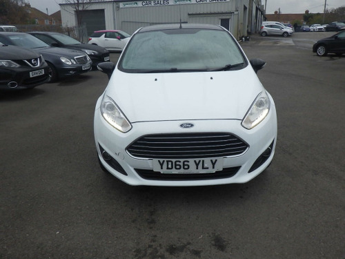 Ford Fiesta  Zetec White Edition Autumn