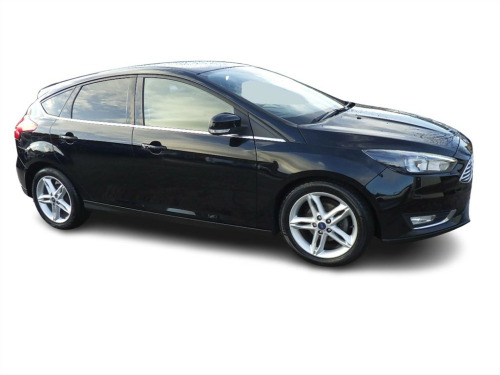 Ford Focus  Titanium 