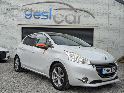 Peugeot 208  1.2 VTi PureTech Roland Garros Euro 5 5dr