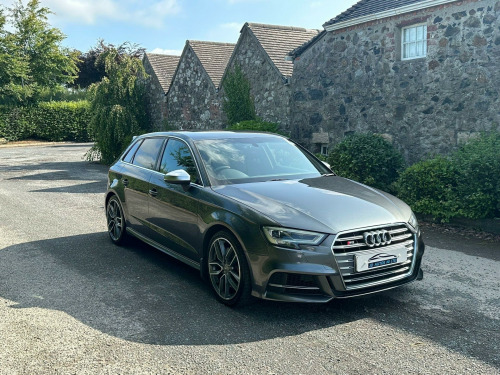 Audi S3  2.0 TFSI Sportback S Tronic quattro Euro 6 (s/s) 5dr