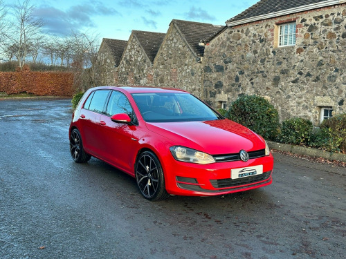 Volkswagen Golf  1.6 TDI BlueMotion Euro 5 (s/s) 5dr 