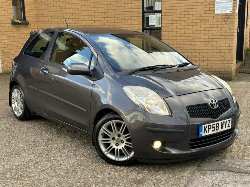 Toyota Yaris  1.3 SR Hatchback 3dr Petrol Multimode (136 g/km, 8