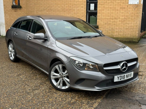 Mercedes-Benz CLA  2.1 CLA200d Sport Shooting Brake 5dr Diesel Manual