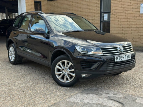 Volkswagen Touareg  3.0 TDI V6 BlueMotion Tech Escape SUV 5dr Diesel T