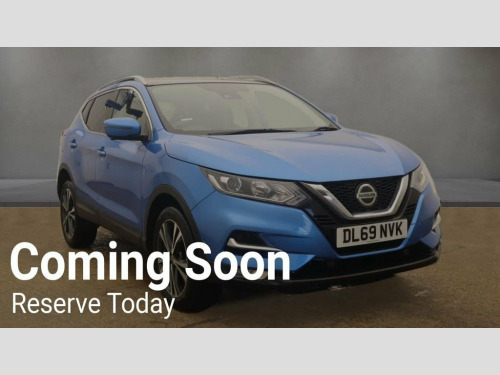 Nissan Qashqai  1.3 DIG-T N-Connecta SUV 5dr Petrol DCT Auto Euro 