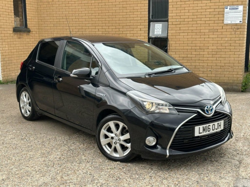Toyota Yaris  1.5 VVT-h Excel Hatchback 5dr Petrol Hybrid E-CVT 