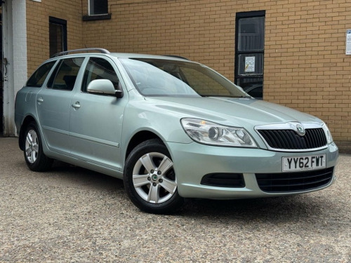 Skoda Octavia  1.4 TSI SE Estate 5dr Petrol DSG Euro 5 (122 ps)