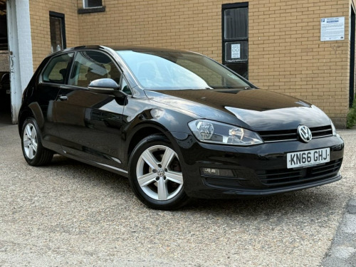 Volkswagen Golf  1.4 TSI BlueMotion Tech Match Edition Hatchback 3d