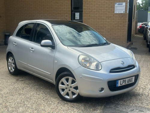Nissan Micra  1.2 DIG-S Tekna Hatchback 5dr Petrol CVT Euro 5 (s