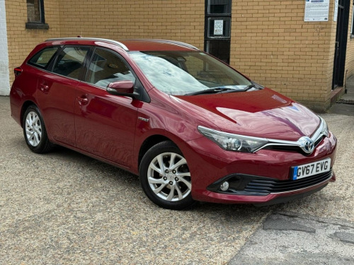 Toyota Auris  1.8 VVT-h Icon Tech Touring Sports 5dr Petrol Hybr