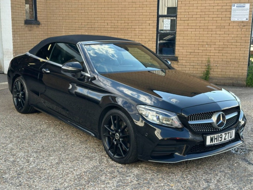 Mercedes-Benz C-Class C300 2.0 C300 AMG Line (Premium Plus) Cabriolet 2dr Pet