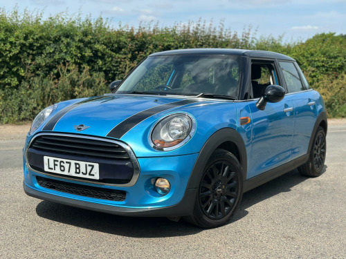 MINI Hatch  1.5 Cooper Auto Euro 6 (s/s) 5dr