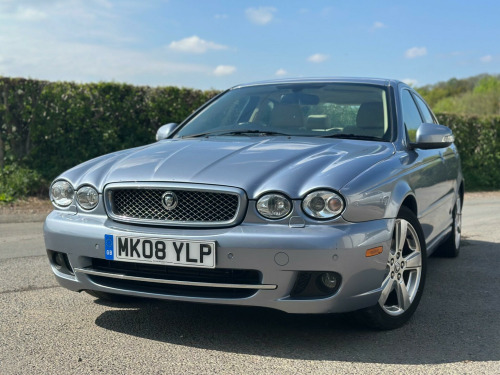 Jaguar X-TYPE  2.2D DPF SE 4dr