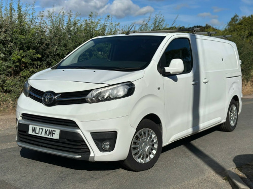 Toyota Proace  1.6D Comfort Medium Panel Van MWB Euro 6 (s/s) 6dr