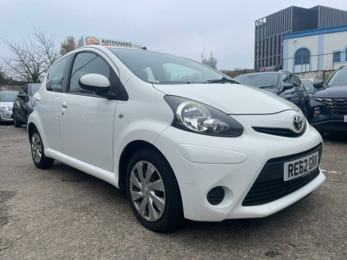 Toyota AYGO  1.0 VVT-i Ice Euro 5 5dr