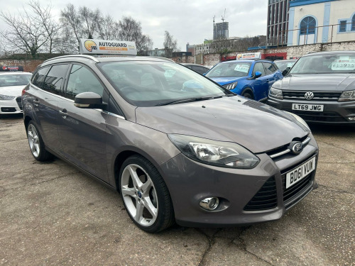 Ford Focus  1.6 TDCi Titanium Euro 5 (s/s) 5dr