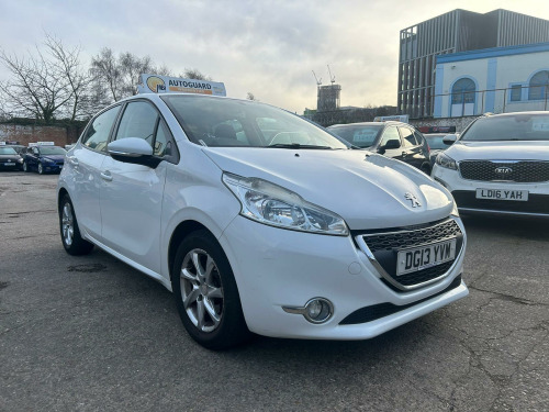 Peugeot 208  1.2 VTi Active Euro 5 5dr