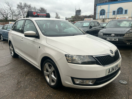 Skoda Rapid Spaceback  1.6 TDI Elegance Euro 5 5dr