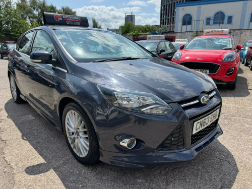 Ford Focus  1.0T EcoBoost Zetec S Euro 5 (s/s) 5dr