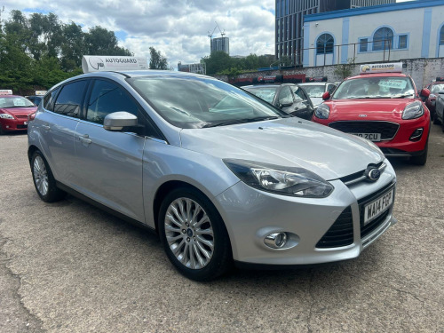 Ford Focus  1.0T EcoBoost Titanium Navigator Euro 5 (s/s) 5dr
