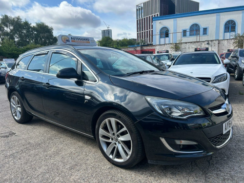 Vauxhall Astra  2.0 CDTi SRi Sports Tourer Euro 5 (s/s) 5dr