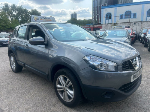 Nissan Qashqai  1.6 Acenta 2WD Euro 5 (s/s) 5dr