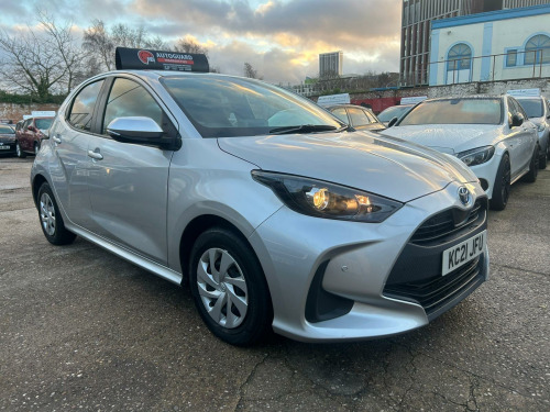 Toyota Yaris  1.5 VVT-h Design E-CVT Euro 6 (s/s) 5dr 