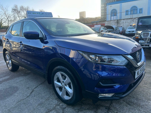 Nissan Qashqai  1.3 DIG-T Acenta Premium DCT Auto Euro 6 (s/s) 5dr 