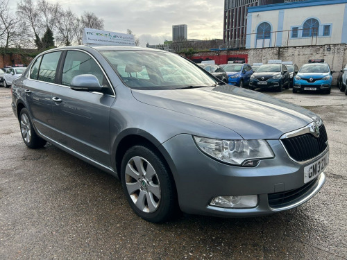 Skoda Superb  1.6 TDI SE GreenLine II Euro 5 (s/s) 5dr 