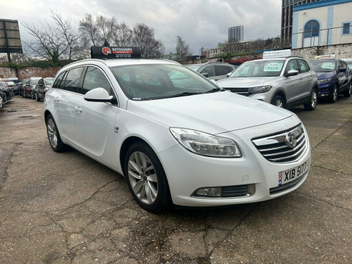 Vauxhall Insignia  2.0 CDTi ecoFLEX SRi Sports Tourer Euro 5 (s/s) 5dr 
