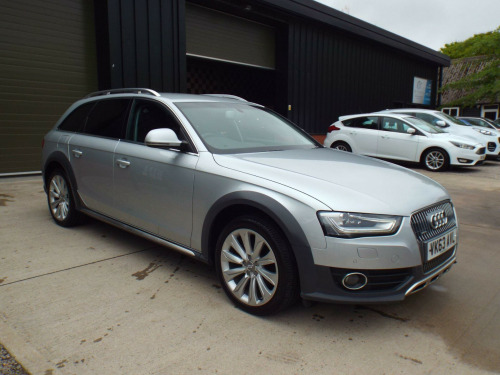 Audi A4 allroad  2.0 TDI S Tronic quattro Euro 5 (s/s) 5dr