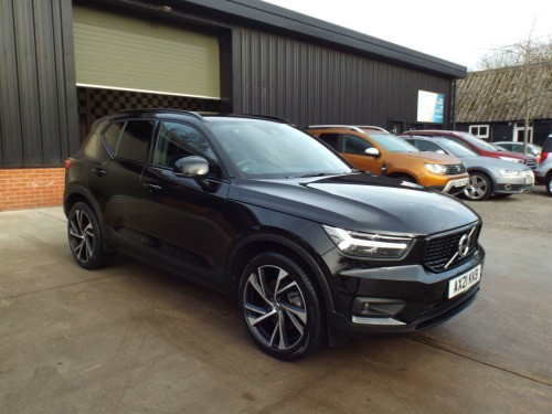 Volvo XC40  2.0 B4 MHEV R-Design Pro Auto Euro 6 (s/s) 5dr 