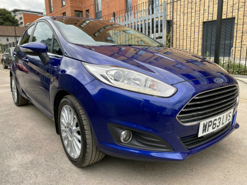 Ford Fiesta  1.0T EcoBoost Titanium Euro 5 (s/s) 5dr