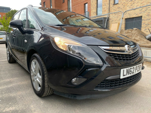 Vauxhall Zafira Tourer  1.8 16V Exclusiv Euro 5 5dr