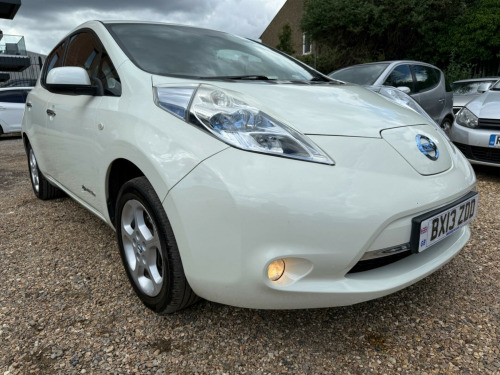 Nissan Leaf 24kWh Auto 5dr