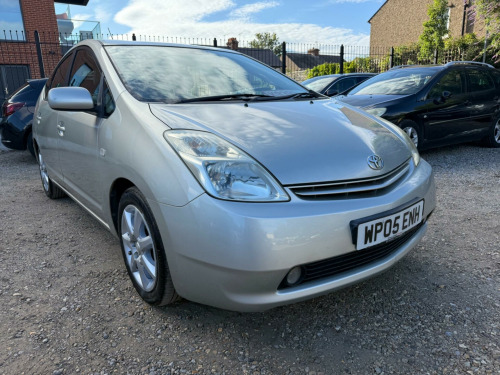 Toyota Prius  1.5 T4 CVT 5dr
