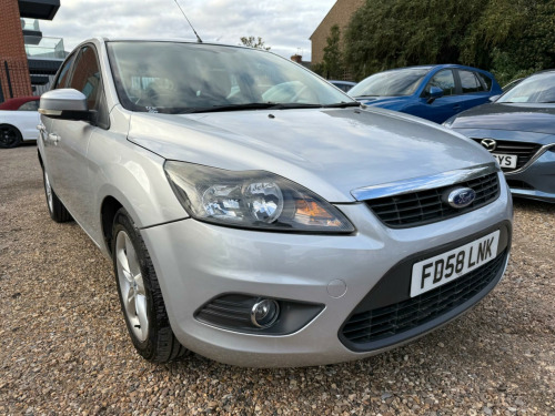 Ford Focus  1.6 Zetec 5dr