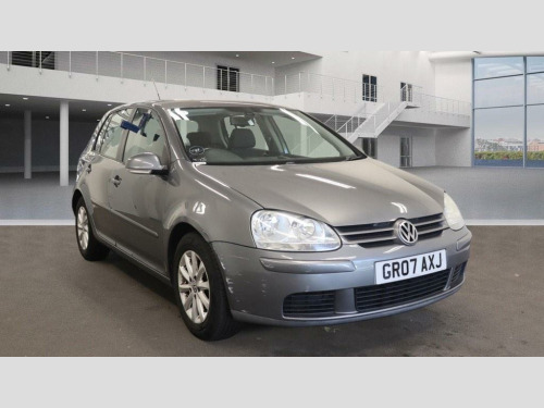 Volkswagen Golf  1.6 FSI Match 5dr