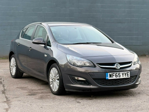 Vauxhall Astra  1.4i Excite Euro 6 5dr